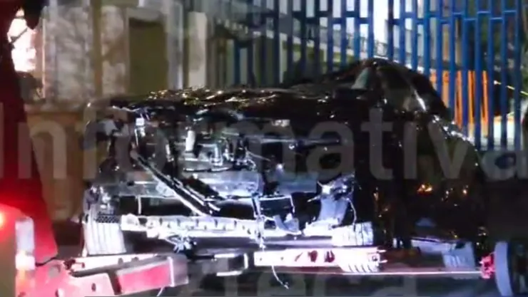 camioneta cae de cuarto piso en queretaro.jpg