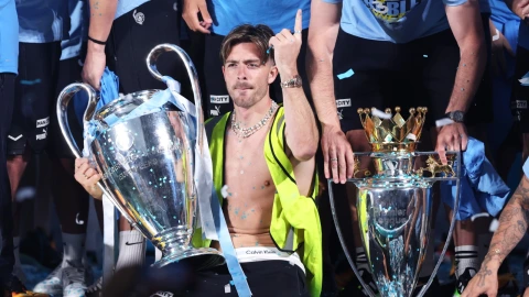 Jack Grealish ganó el triplete con el Manchester City