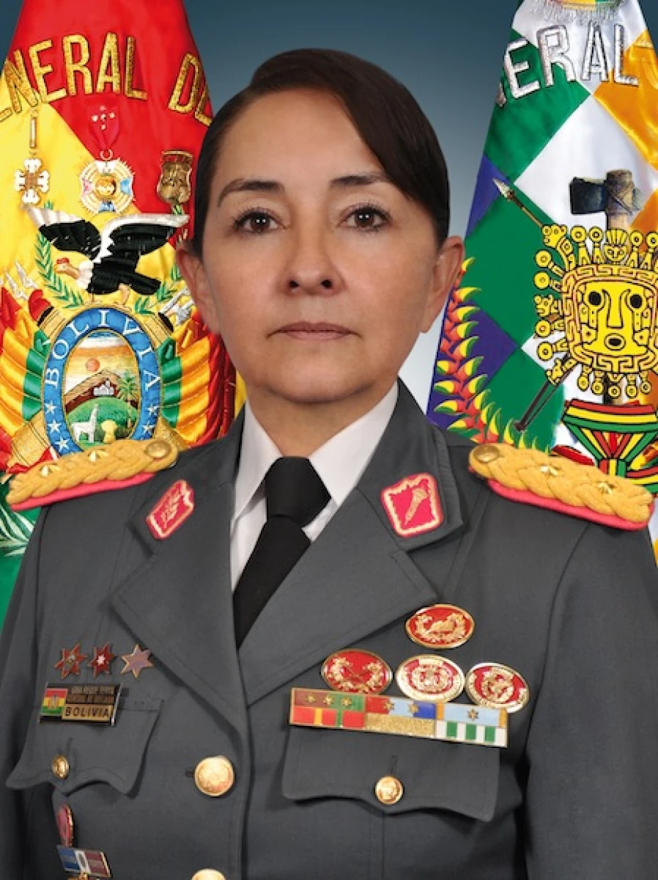 gina-reque.jpg
