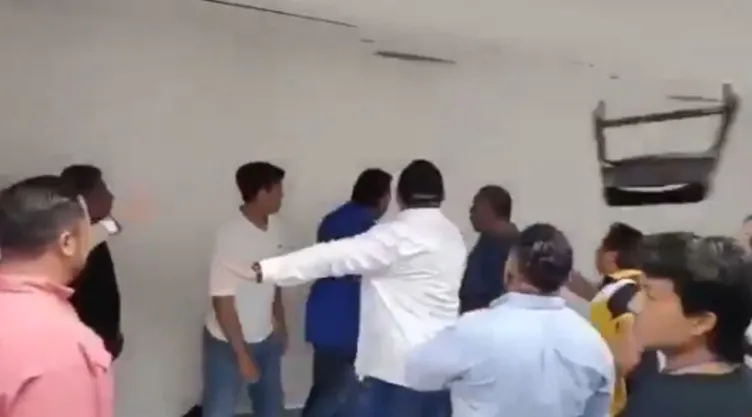 PAN Campeche se agarran a golpes