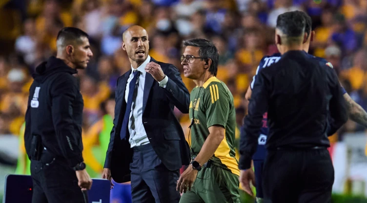 Guido Pizarro, técnico de Tigres