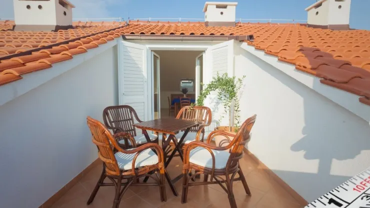 Ni gastos extra ni obras 4 consejos para lograr una terraza aesthetic.jpg