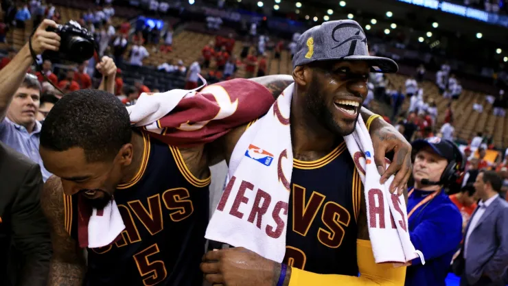 J.R. Smith y LeBron James