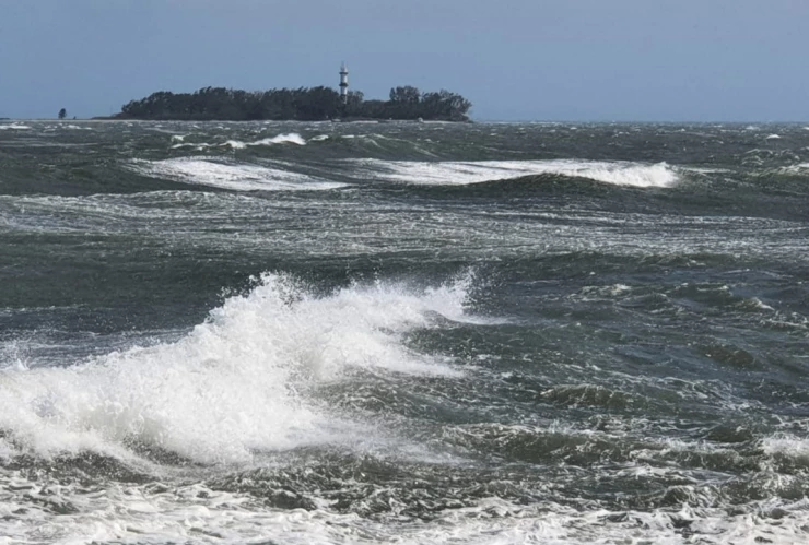 Rachas de viento de 80 a 100 km/h