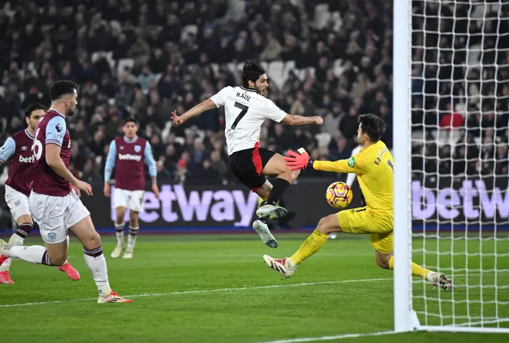 Raúl Jiménez Fulham FA Cup 