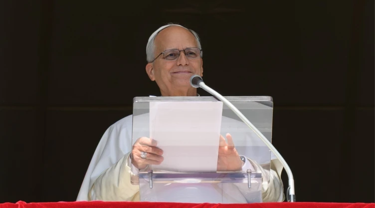 León XIV, papa “Hay que buscar la forma de sanar a las personas heridas sin fijarnos en su lugar de origen o su afinidad ideológica”