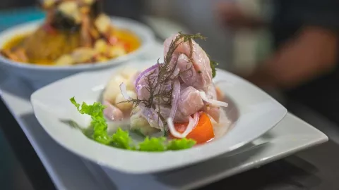 ¿Su secreto mejor guardado? Descubre por qué el ceviche de pescado en Puerto Vallarta es irresistible
