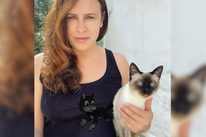 Las postales de la trayectoria de Karla Sofía Gascón