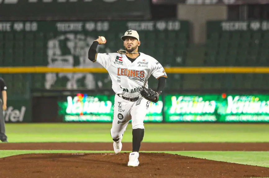 El Águila de Veracruz vs Leones de Yucatán beisbol