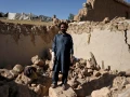 Shir Alam, de 38 años, un afgano que dice haber perdido a sus tres hijos en el reciente terremoto que golpeó Afganistán.