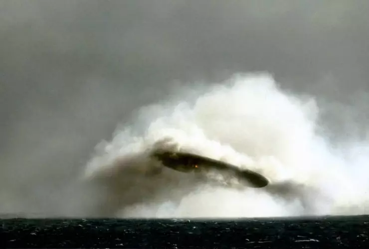 VIRAL: Mhoni Vidente predice que un ovni descenderá en México