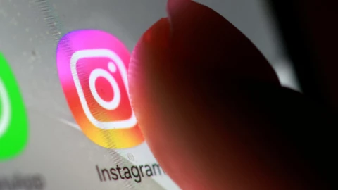Instagram no solo redirigirá a líneas de ayuda, también alertará a padres de familia si adolescentes buscan contenido de autolesión o suicidio