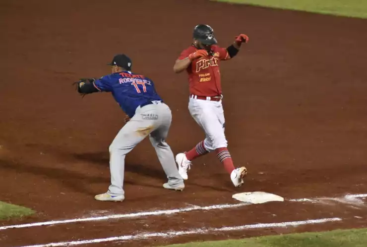 Tigres de Quintana Roo vs Piratas de Campeche 