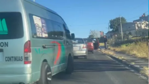 VIDEO: Accidente dejó caos y tráfico en la carretera Puebla-Tlaxcala hoy lunes