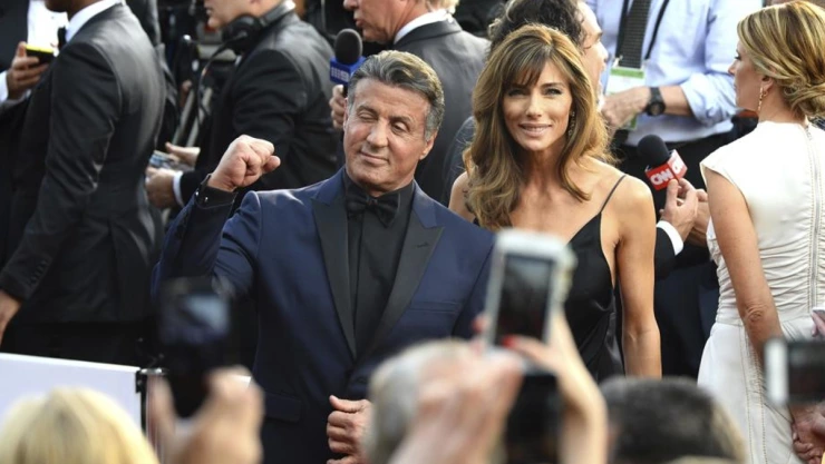 Esposa de Sylvester Stallone, le pide el divorcio.