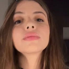 El desgarrador posteo de la hija de Héctor Parra al confirmar una muerte.jpg