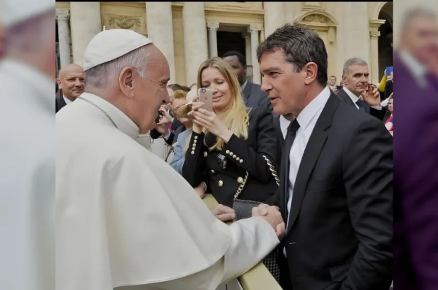 famosos con el papa francisco