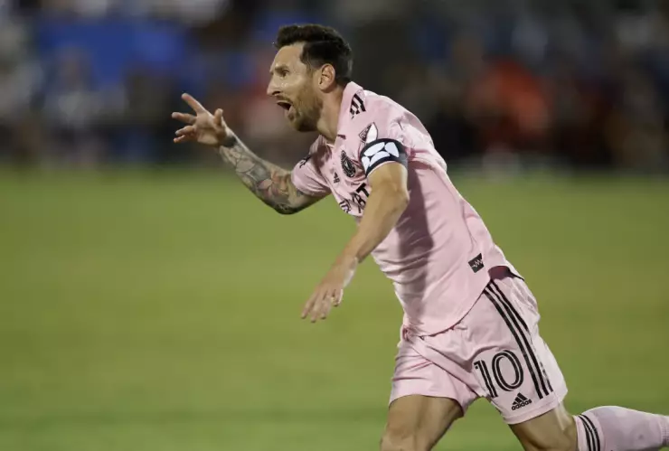 Messi celebra su gol ante Dallas