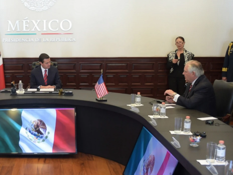 Enrique Peña Nieto y Rex Tillerson