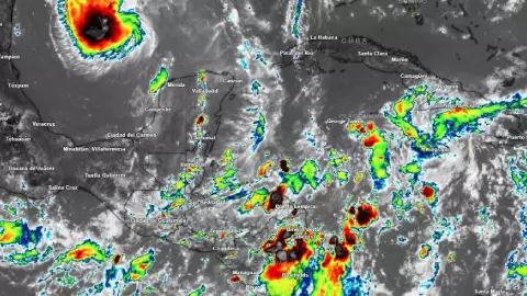 Prevén llegada de una onda tropical a Yucatán; estos son los daños que dejaría
