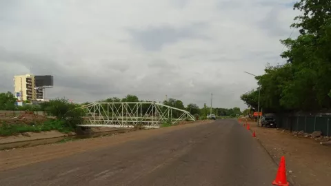 Avenida Federalismo cerrada en Culiacán (2).jpg