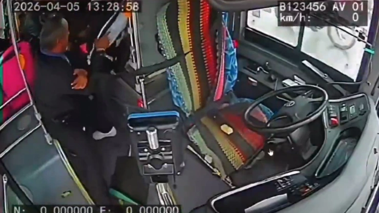 agresión pasajero conductor