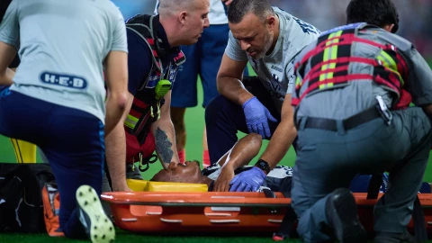 Anthony Martial lesionado Rayados hombro