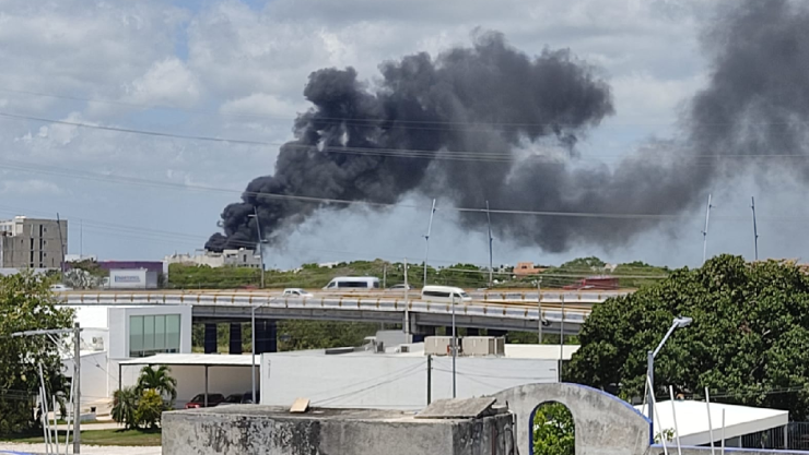 reportan incendio en playa del carmen hoy 5 de mayo