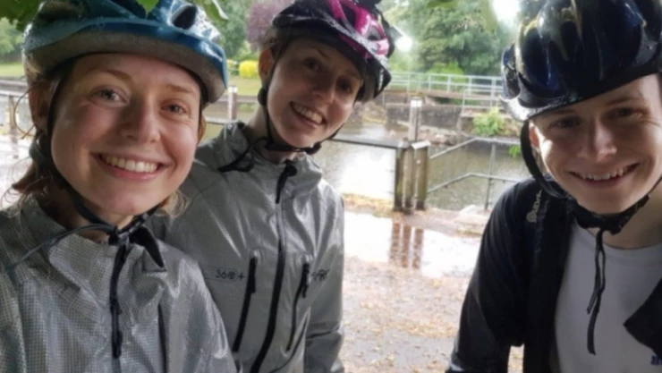 hermanos_selfie_rayo