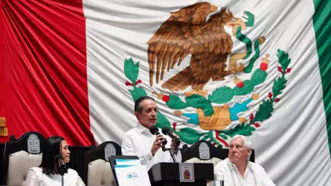 Carlos Joaquín rindió su sexto informe de Gobierno (2)