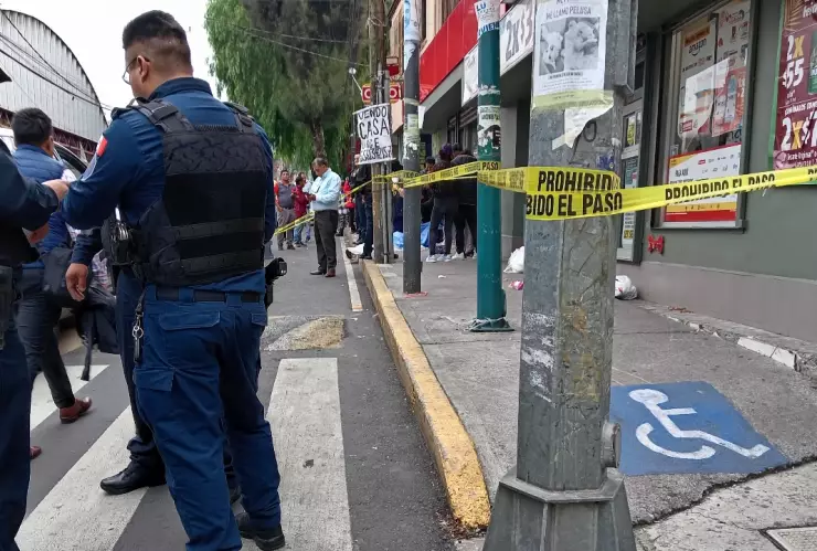 ¡Fue un ataque directo! Joven es acribillado en una tienda de Tlalpan
