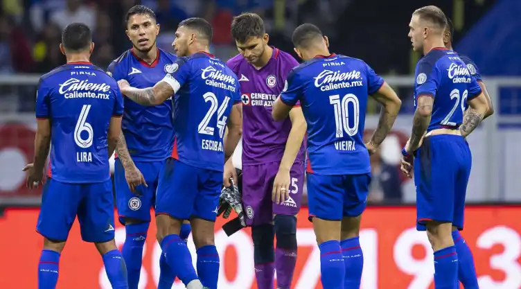 Juan Escobar sale del Cruz Azul Clausura 2025 jugará en Europa