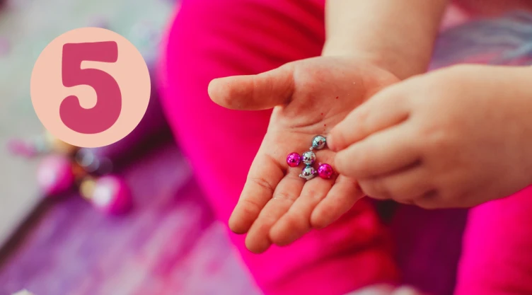/estilo-de-vida/5-ideas-pulseras-baby-kpop-demon-hunters-fans