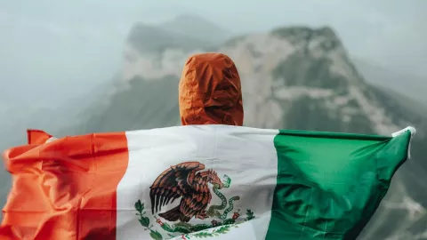 Cuáles son los apellidos en México que podrían significar que tienes una doble nacionalidad