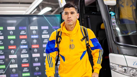 Jesús Angulo, defensa del conjunto de Tigres