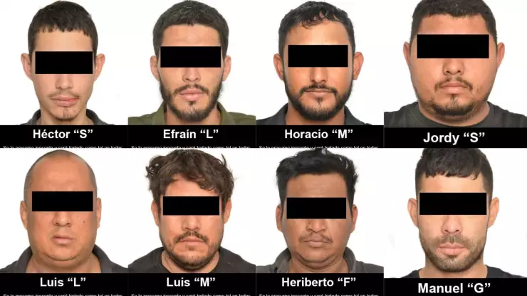 Detienen a ocho hombres con armas y vehículos blindados en Angostura, Sinaloa. .jpg