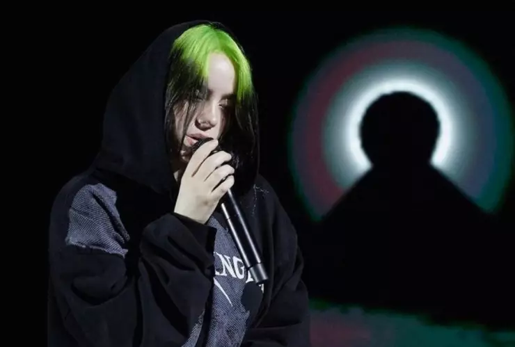 billie-eilish-orden-restriccion-acosador.jpg