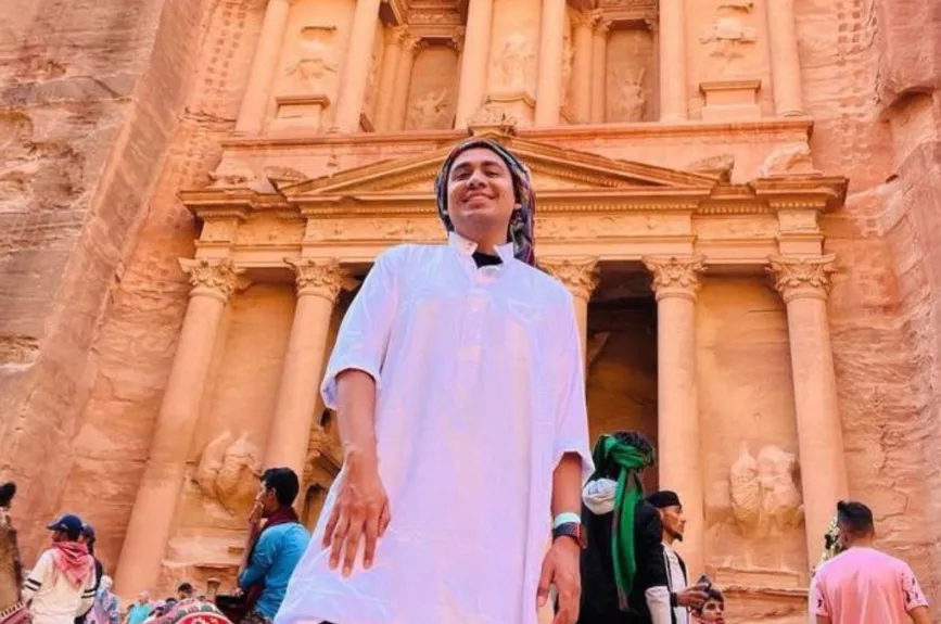 Ricardo en el medio oriente.jpg
