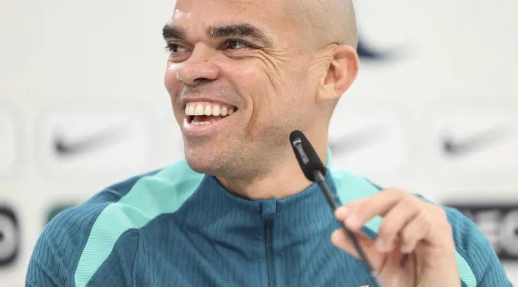 Pepe | Portugal se retira del futbol profesional eurocopa