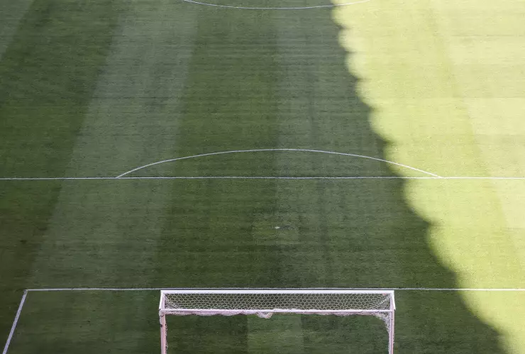 Estadio Akron cancha