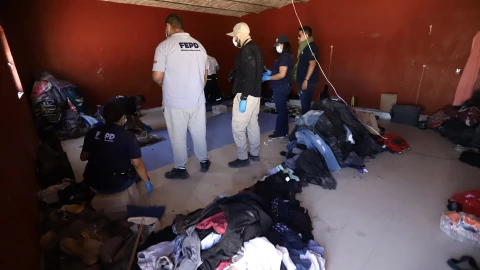 Suman 1,308 fotografías de zapatos y ropa hallada en el rancho de Teuchitlán