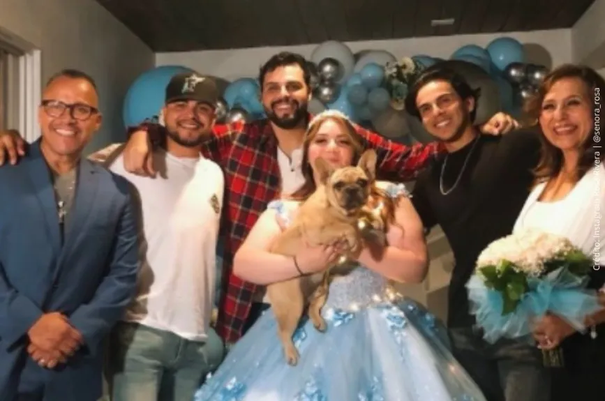 Doña Rosa Rivera de fiesta..jpg