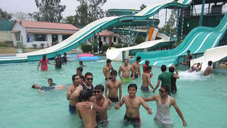 /viajes/visita-san-pedro-cholula-pueblo-magico-balneario-refrescarte-calor