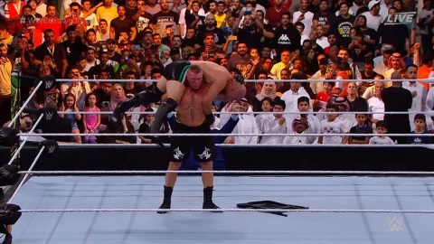 brock lesnar cain velazquez.png