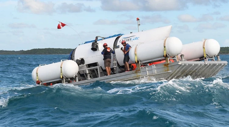 cuanto-cuesta-tour-OceanGate-Expeditions-submarino-restos-titanic