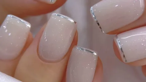 47 diseños de uñas para boda que puedes elegir para ese día especial: o incluso si eres invitada