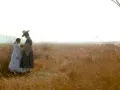 Aunque el episodio es breve en hechos concretos, está cargado de significado: el peso del recuerdo, el calor inesperado del presente, y esa pregunta tácita que lo motiva: ¿qué hay en ella que lo descongela?