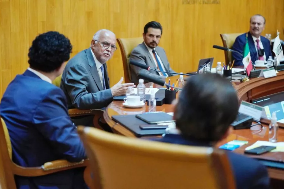 Gober Nayarit IMSS.jpg