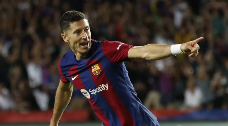 Robert Lewandowski con la camiseta del Barcelona