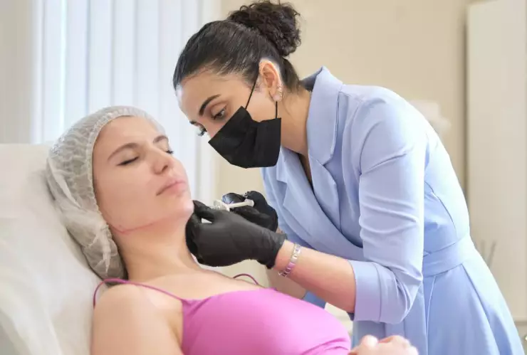 Tiktoker sufre parálisis facial